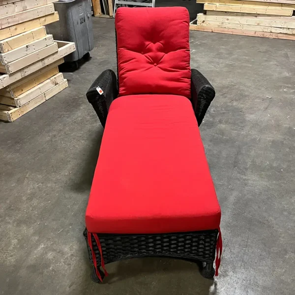 Aluminum Outdoor Chaise Lounge Chair with Red Cushion Front